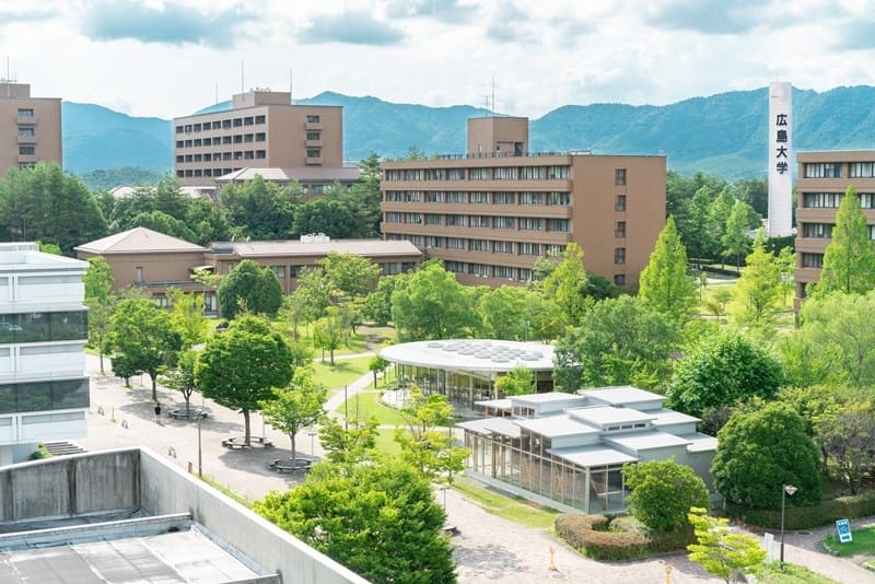 đại học hiroshima nhật bản